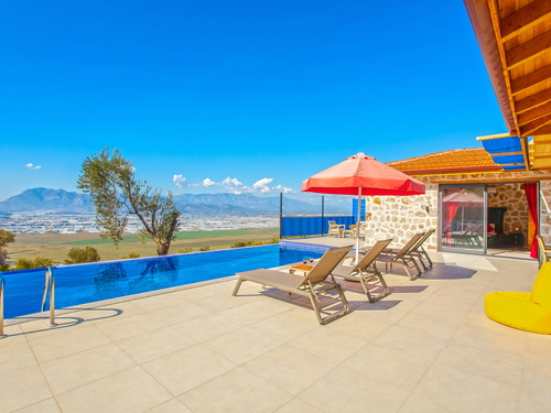  gece  -  Kasım
  | Kalkan Yeşilköy Villa (4 Kişilik, Özel Havuzlu, Doğa İçinde, Jakuzili Seçenekli)